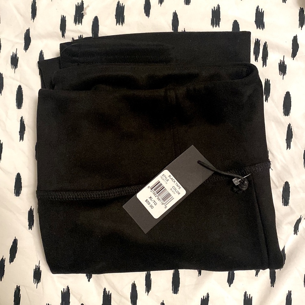 Black crushed velvet leggings
